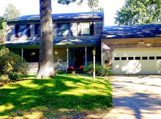 52 Park Ave, Barrington, RI 02806