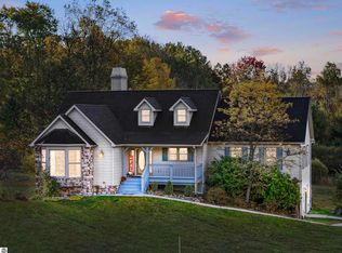 7251 W 50th Rd, Cadillac, MI 49601