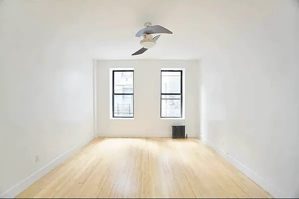 Rented by BRICK & GALO REALTY CORP | media 9