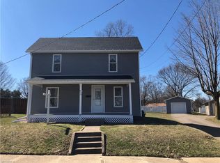 836 Goshen St SE, New Philadelphia, OH