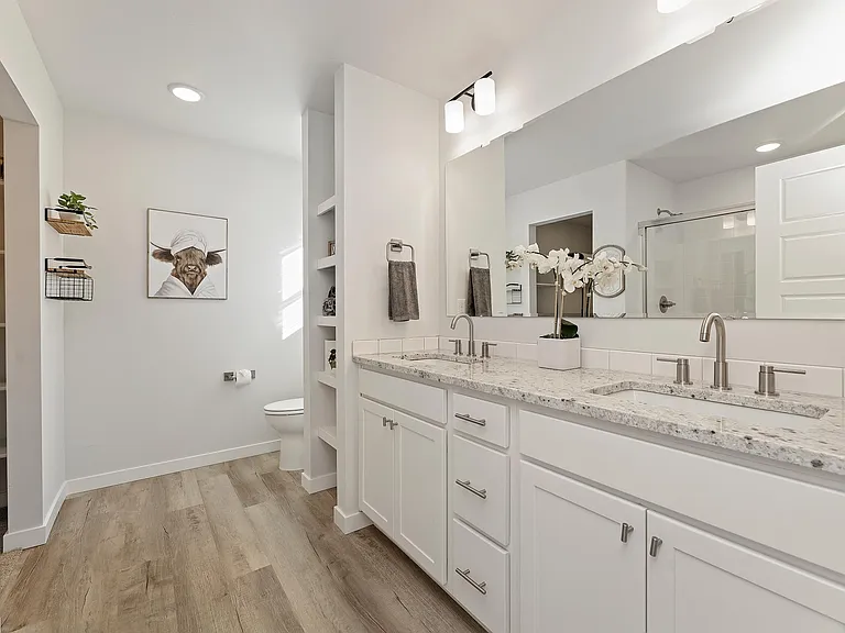 3965 N Amberwood Ave — Photo 15