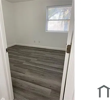 611 E 12th St #207 — Photo 6