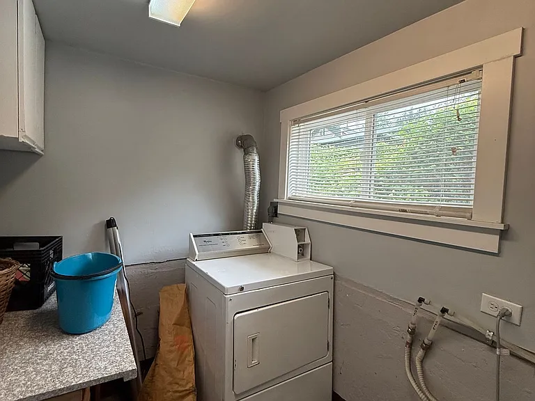 4429 Rainier Ave S — Photo 9
