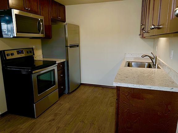2nd image of 1447 N Pearl St #1461-01