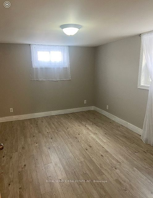 2nd image of 538 Shirley St #B