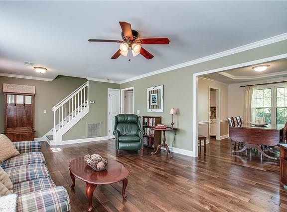 4th image of 6820 Collinswood Dr