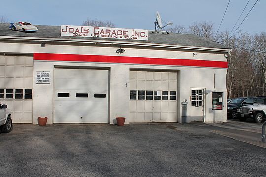 2nd image of 512 Adamsville Rd