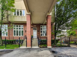 4915 W Gunnison St APT D, Chicago, IL 60630