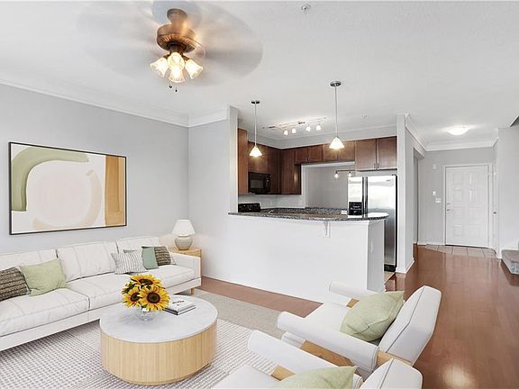 4th image of 400 17th St NW Unit 1341