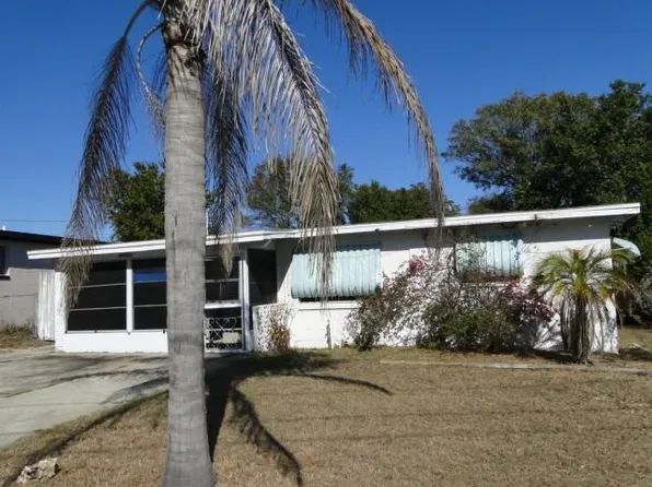 10421 117th Dr, Largo, FL 33773