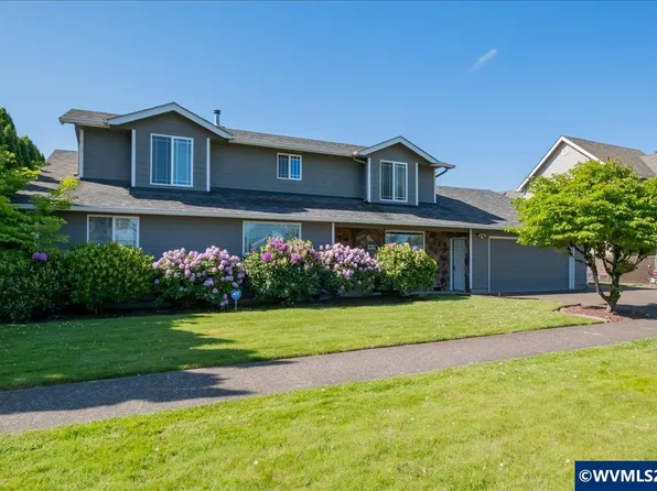 4618 Ward Dr NE, Salem, OR 97305