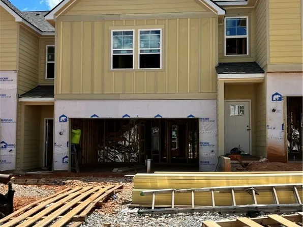 3180 Alana Ct, Opelika, AL 36804