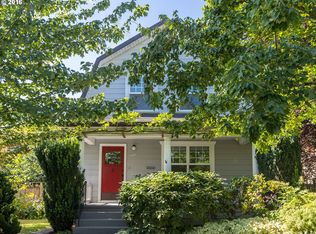 7646 SE Morrison St, Portland, OR 97215