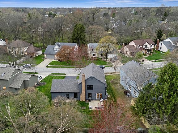 5th image of 276 Mainsail Dr