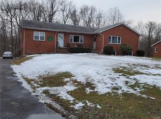 191 Plains Rd APT 3, Walden, NY 12586