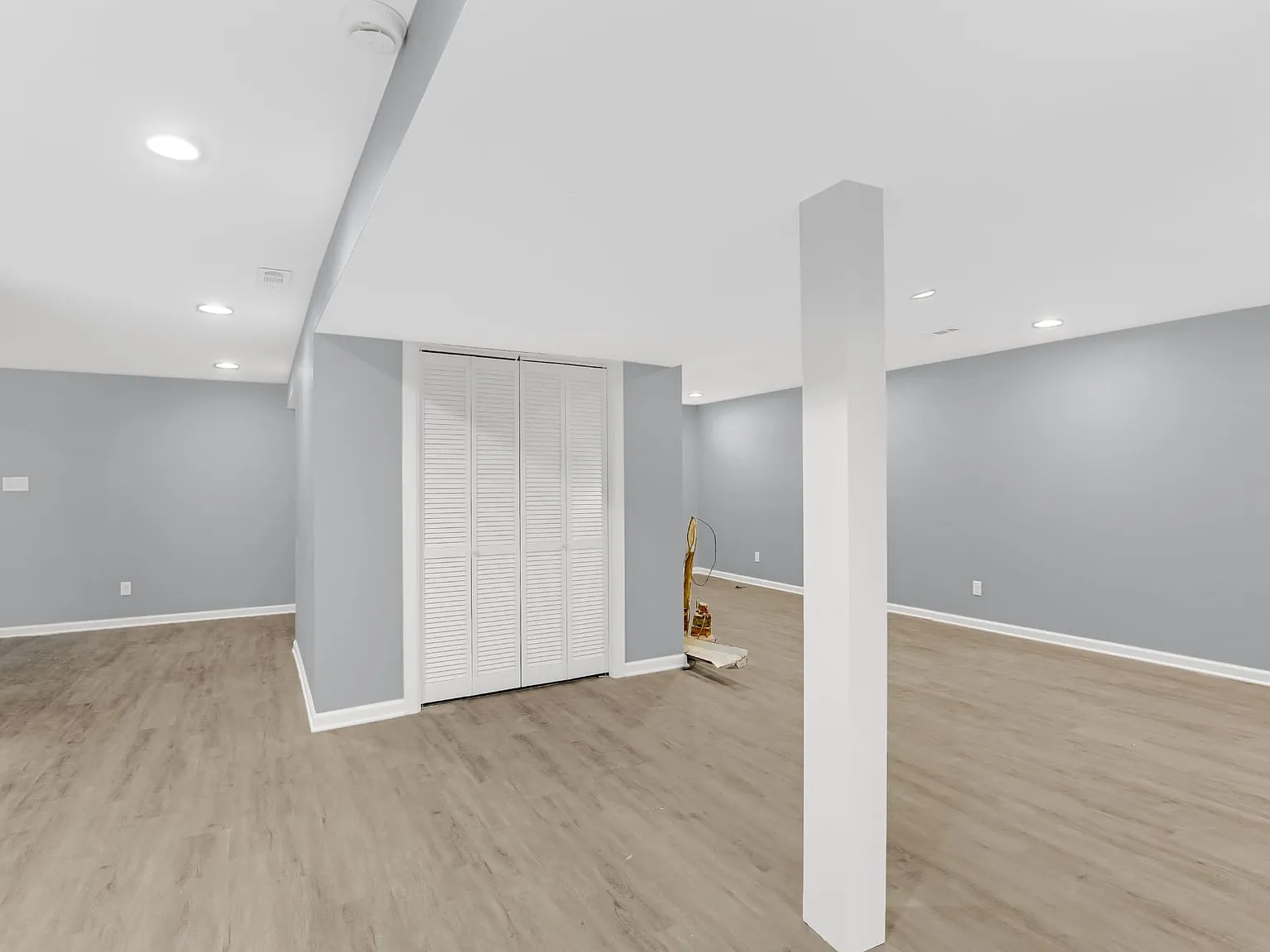 4 bed, 2.5 bath, 3094 sqft, $3,000 — Photo 4