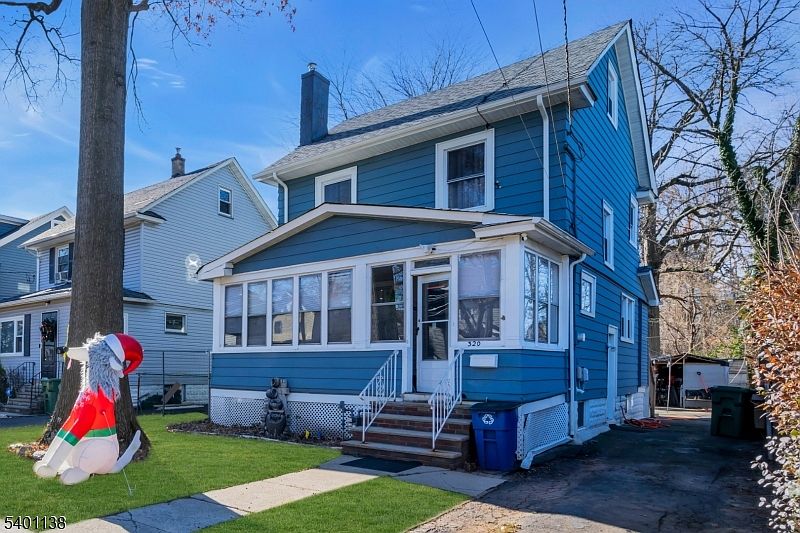1st image of 320 Pine St