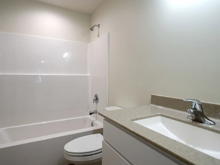 4321 Dawn St — Photo 7