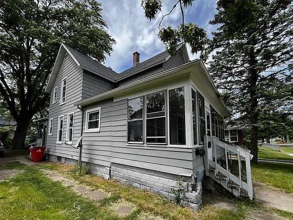 3rd image of 774 Lavette Ave