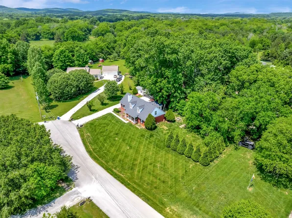 5738 Constantine Dr, Rockvale, TN 37153