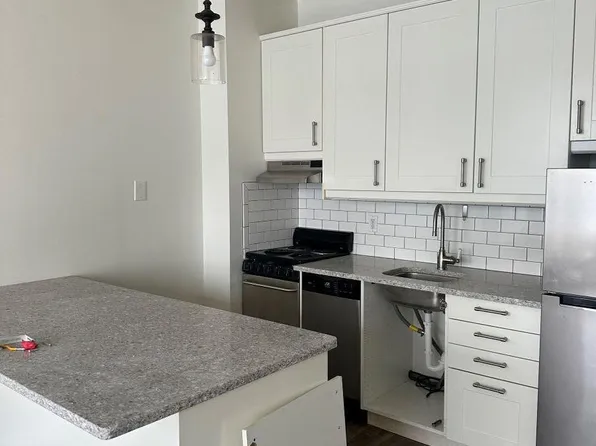 431 S 7th St APT 2611, Minneapolis, MN 55415