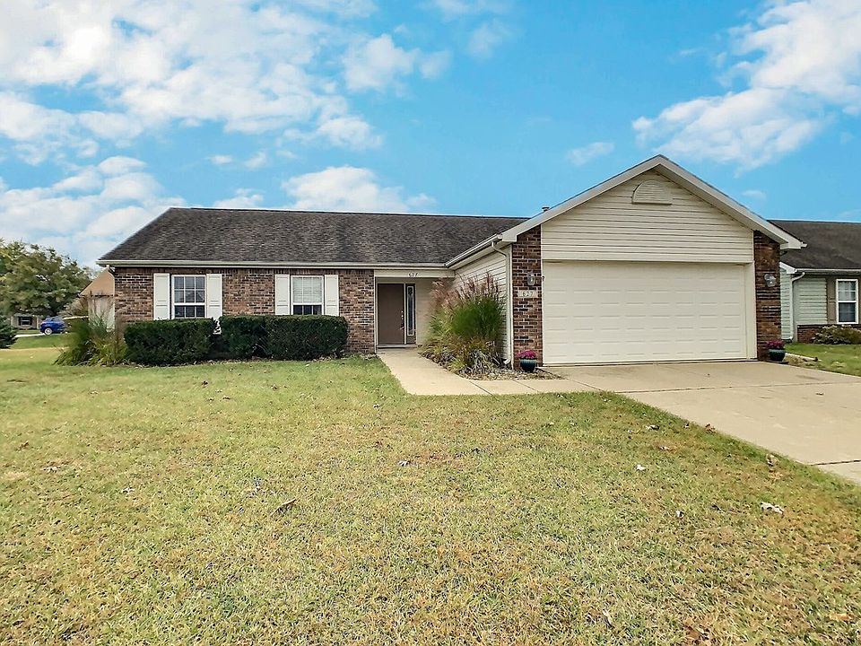 1st image of 627 Bush Dr