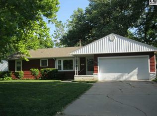 1106 Glendale Rd, McPherson, KS 67460