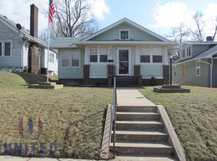 4226 Garretson Ave, Sioux City, IA 51106
