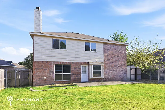 4 bed, 2.5 bath, 2462 sqft, $2,775 — Photo 3