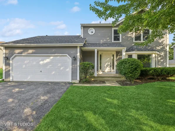 17429 W Hickory Ln, Grayslake, IL 60030