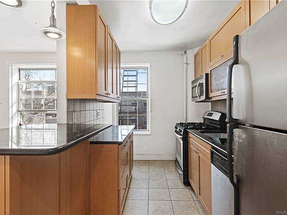 4th image of 30-81 54th St #A6a