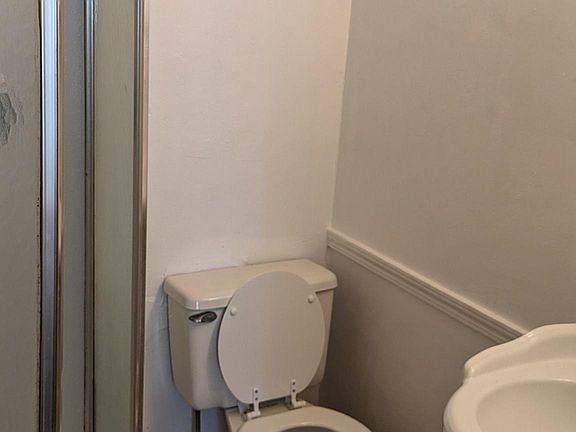 5th image of 2920 N Rockwood Dr APT D