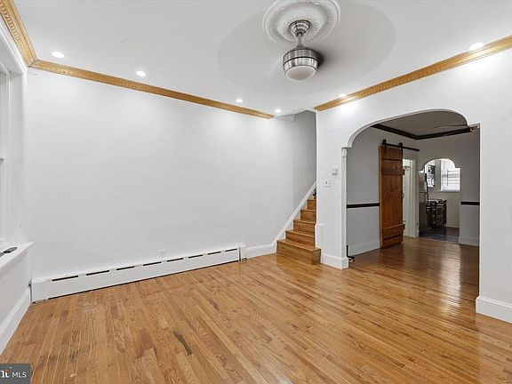 3rd image of 2312 S Bonsall St