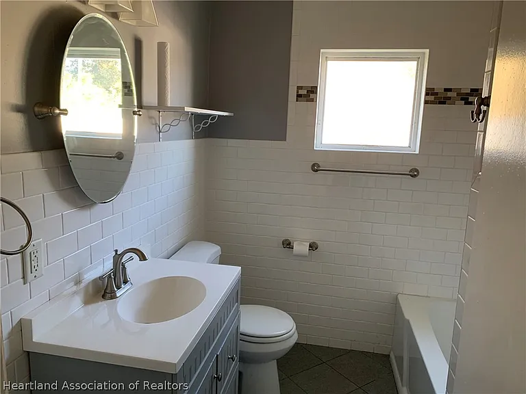 3906 Craig Ave — Photo 10