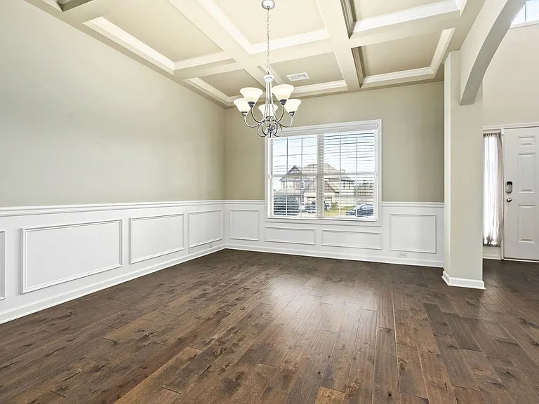 2904 Ashley Ln — Photo 8