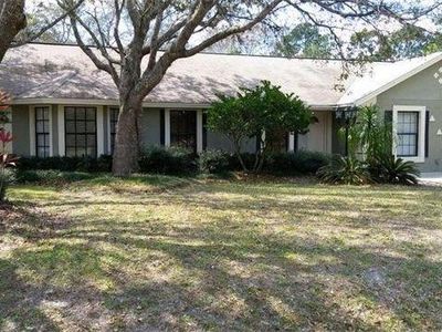 353 Lake Mills Ave, Chuluota, FL, 32766