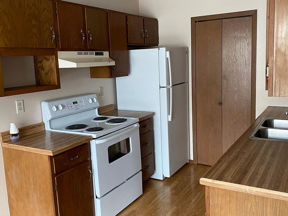 1st image of 1930 20th Ave S