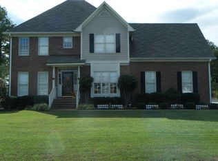 1032 Four Wood Dr, Fayetteville, NC 28312