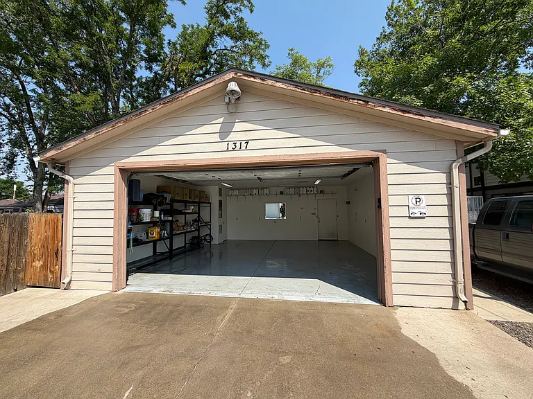 1317 Zenobia St — Photo 17