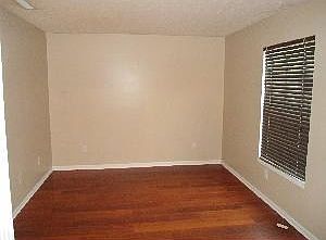 5th image of 4641 Kelvington Dr