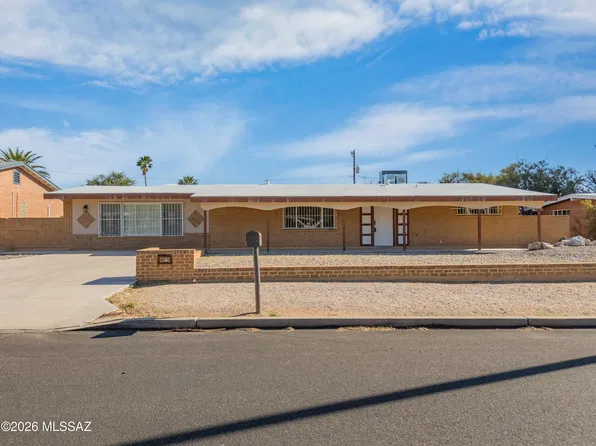 5362 E 4th St, Tucson, AZ 85711