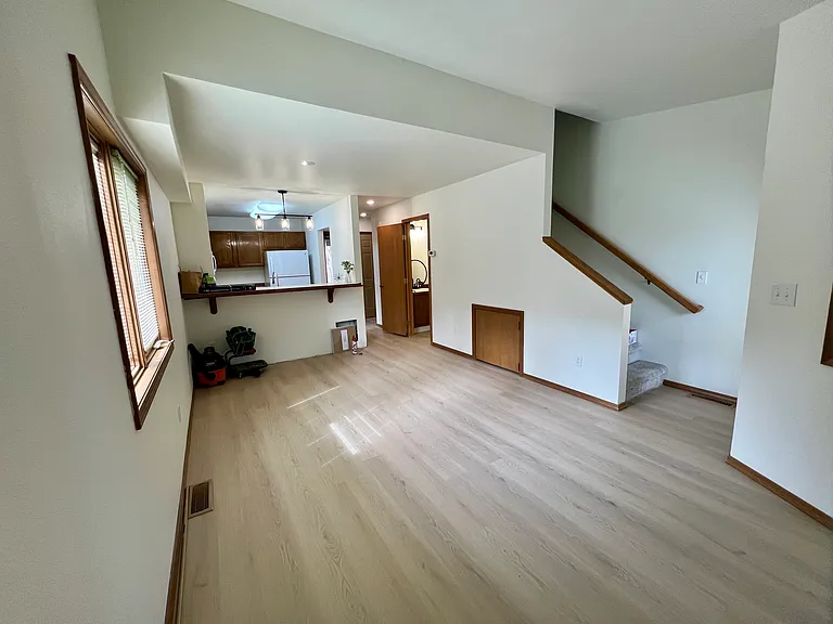 10212 Jamestown Dr #I — Photo 9