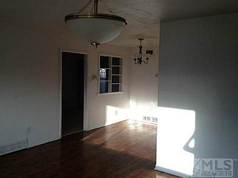 5th image of 3145 Tex Blvd