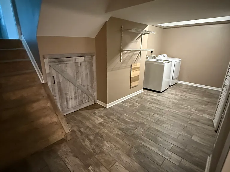 903 Pin Oak Cir — Photo 24