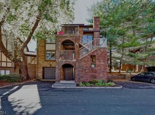 900 Valley Rd APT E7, Clifton, NJ 07013