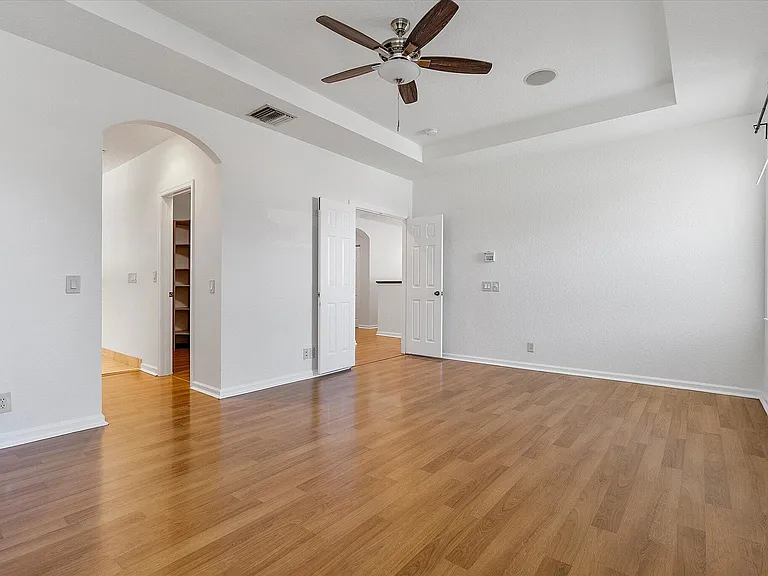 2013 Harbor View Cir — Photo 25