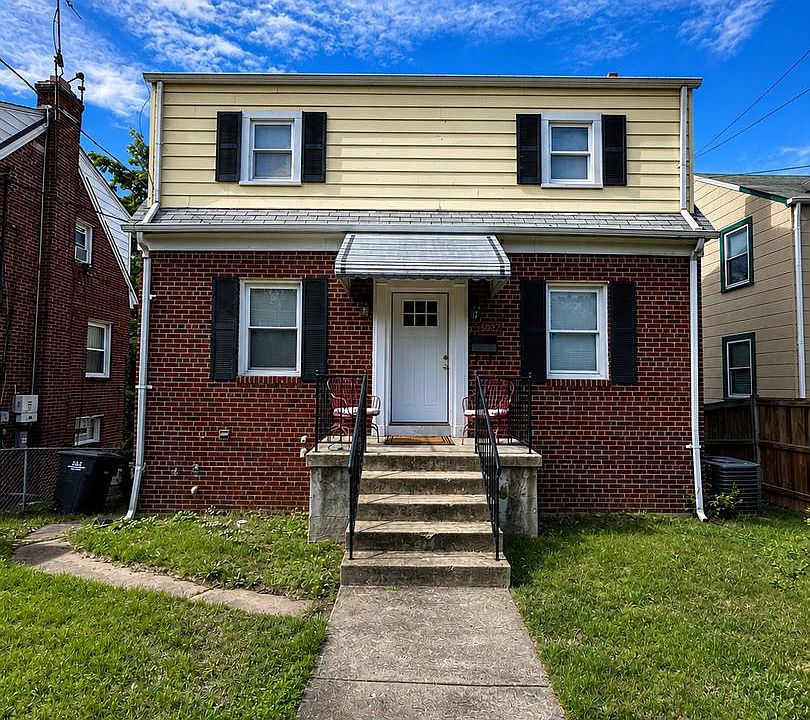 1st image of 5032 Hanna Pl SE