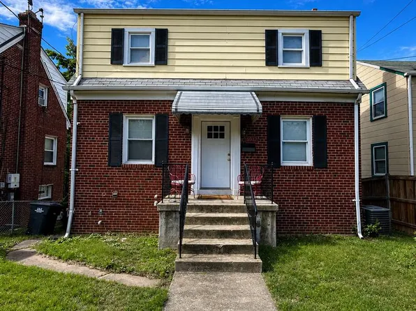 5032 Hanna Pl SE, Washington, DC 20019