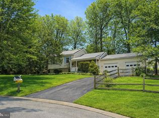 83 Woodland Dr, Shrewsbury, PA 17361