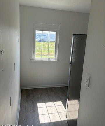 5th image of 401 Gernert Ct